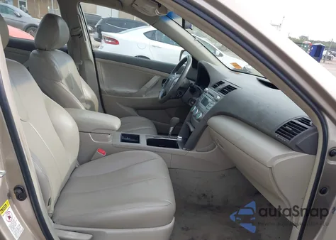2009 Toyota Camry из США, поврежденный, VIN 4P1BE46K19U808059